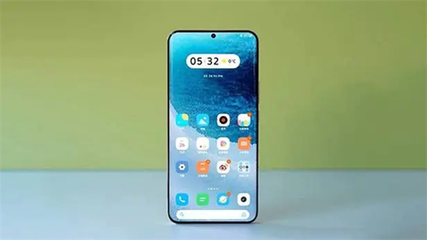 小米14pro是直屏还是曲屏插图1