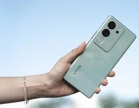 vivos17pro后面的圆圈怎么亮插图