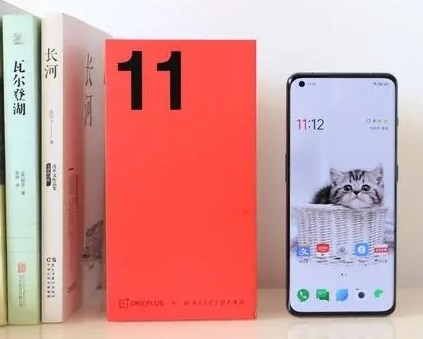 红米k60pro和一加11哪个好插图